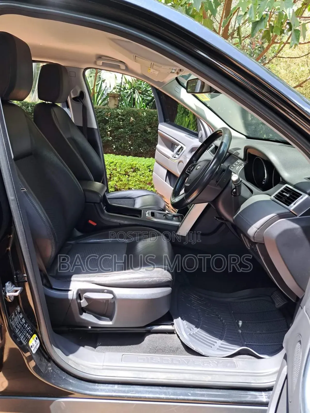 Land Rover Discovery Sport SE 2015 Black
