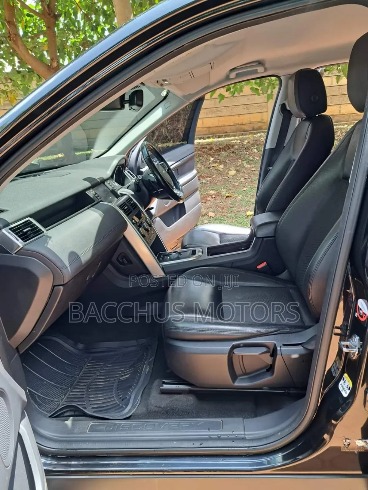 Land Rover Discovery Sport SE 2015 Black