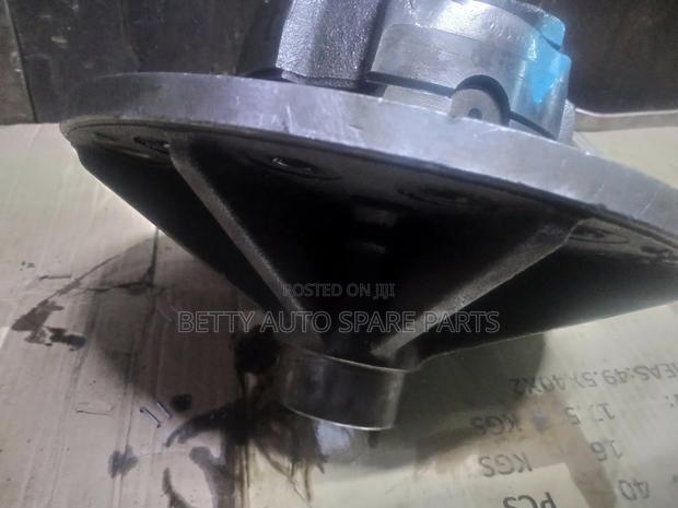 Mitsubishi FRR Differential Cage Diff and Spider - thumbnail 2