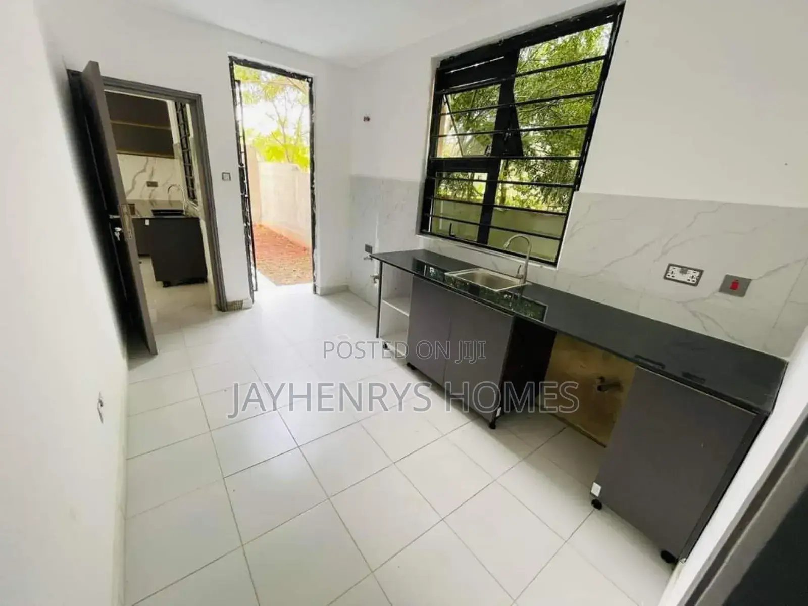 5bdrm House in Mugutha, Ruiru for sale