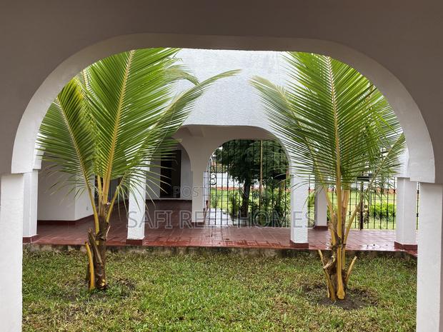 6bdrm Maisonette in Nyali for rent - thumbnail 14