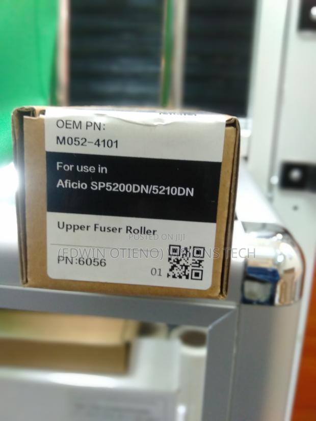 Ricoh Sp5210/5200 Upper Fuser Roller - main view