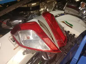 Toyota Vitz Jewella 2012/ 2013