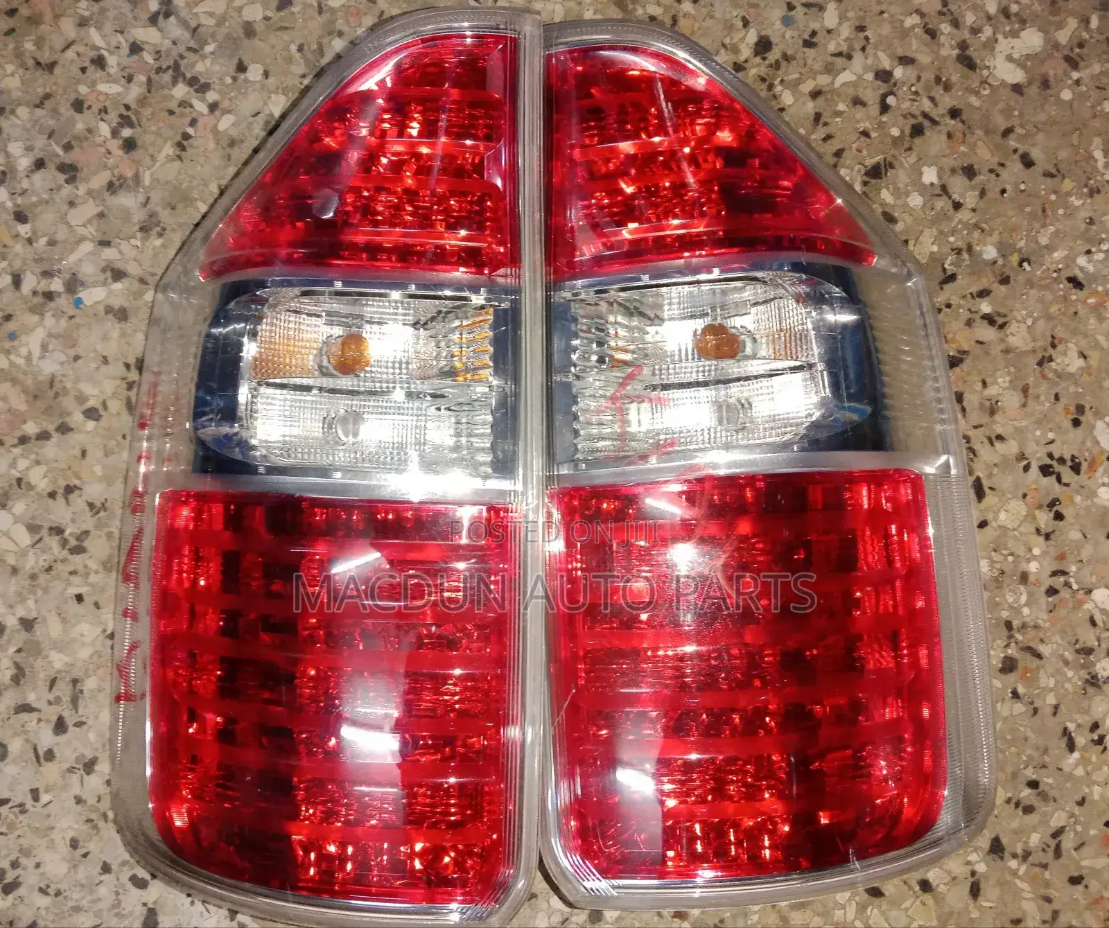Toyota Noah 2008 Tail Lights