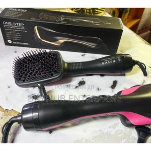 *3-in-1 Hair Straightener Brush - thumbnail 2