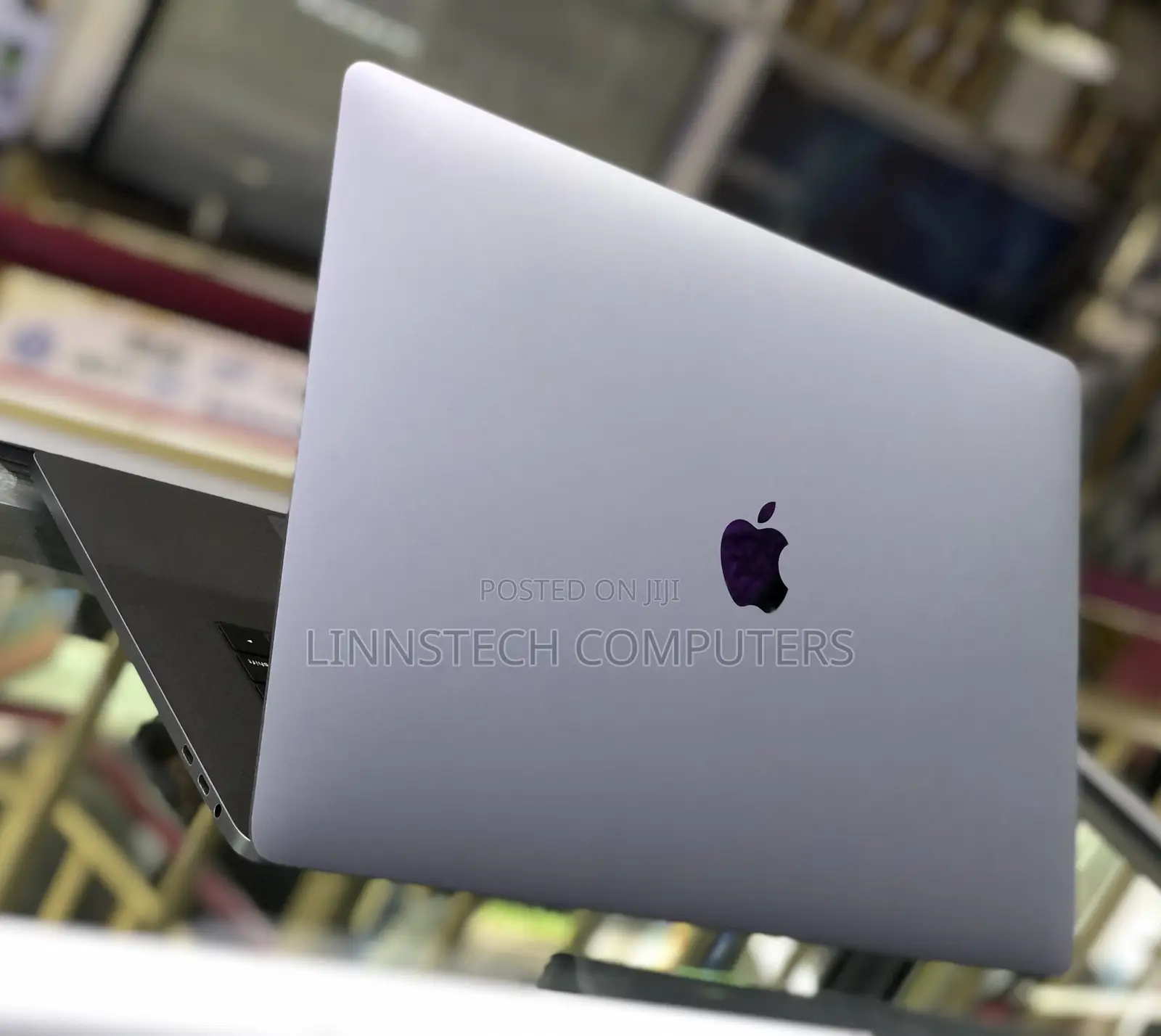 Laptop Apple MacBook Pro 2018 32GB Intel Core I7 SSD 512GB
