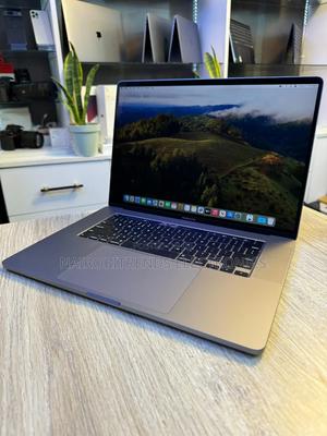 Laptop Apple MacBook Pro 2019 32GB Intel Core I7 SSD 1T - main view