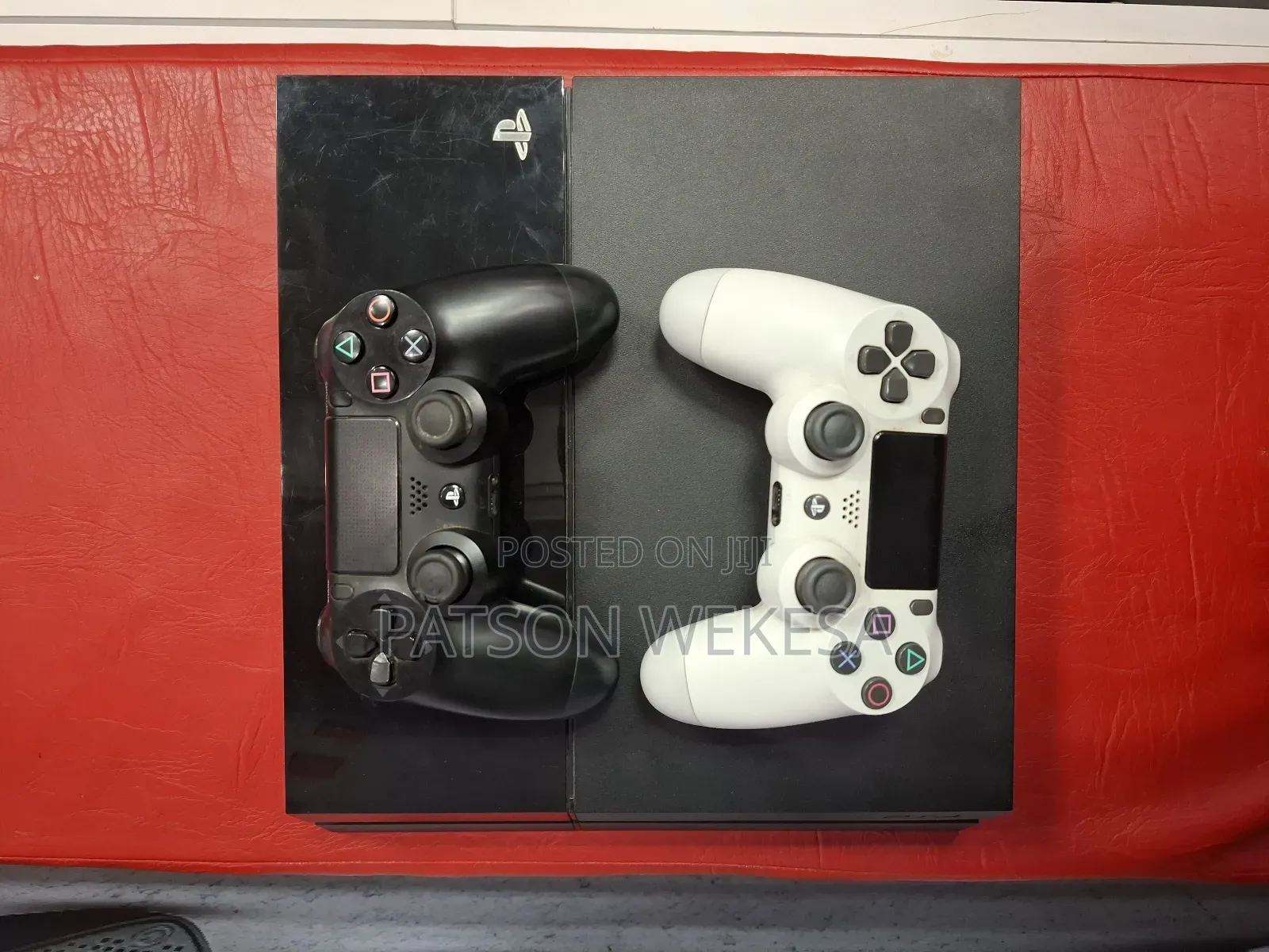 Sony Playstation 4 Standard Edition Chipped