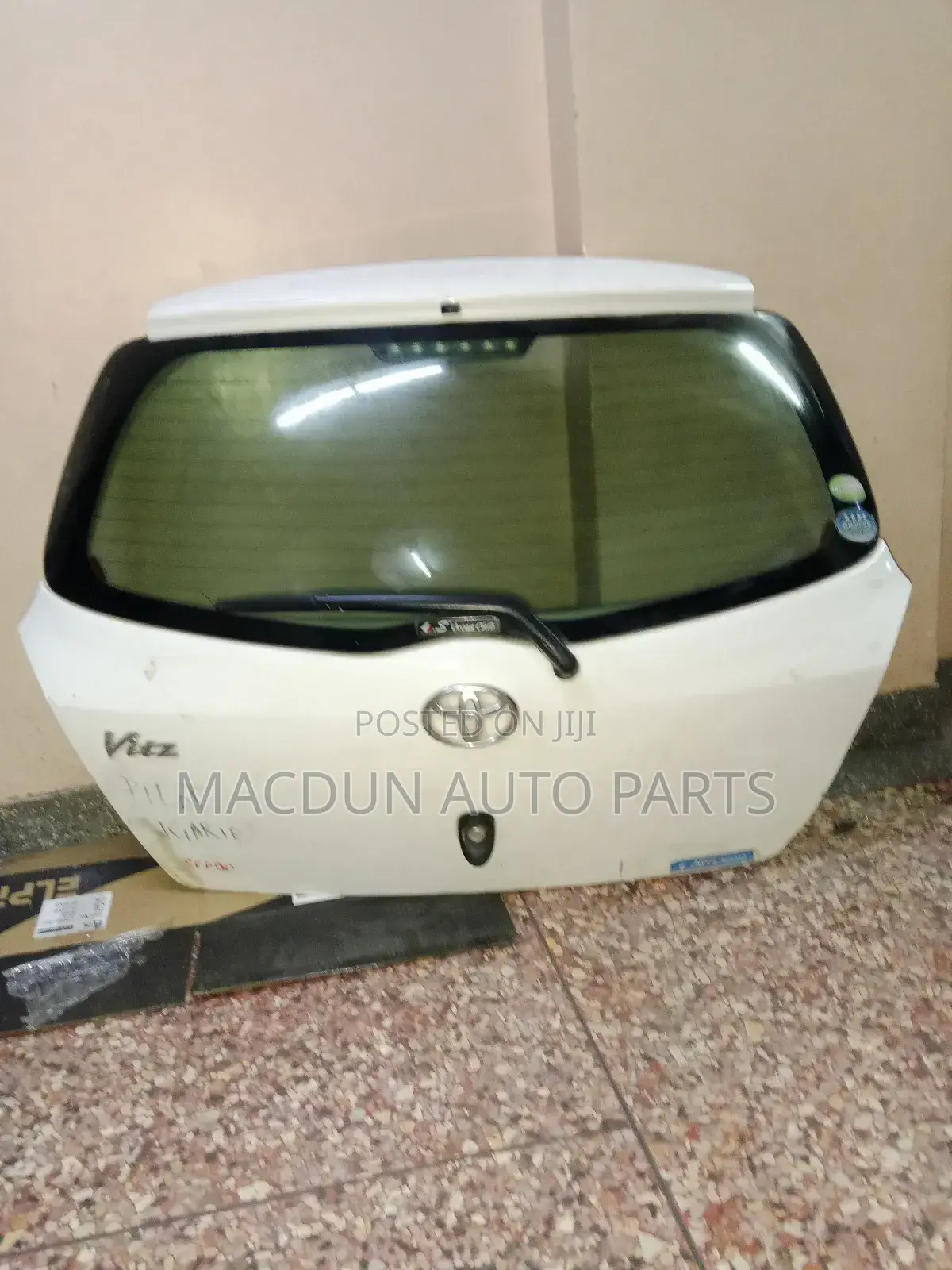 Toyota Vitz Tailgate/Boot