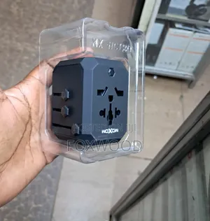 Moxom International Adapter With PD Type C 20W Port