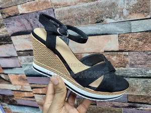 Designer Stylish Wedge Shoes