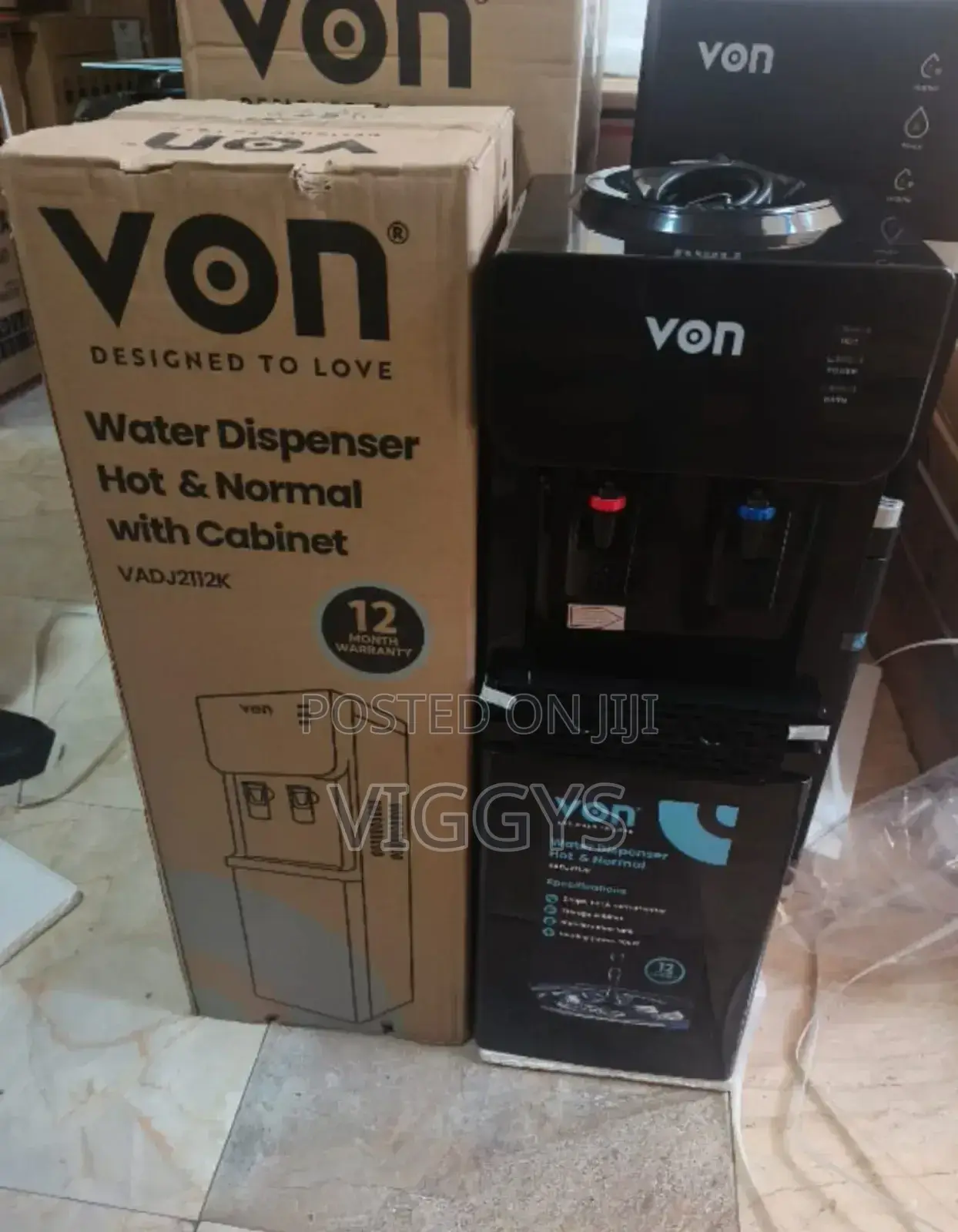 Classic Von Hotpoint HN Dispenser With Cup Cabinet v/Onc