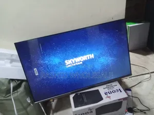 Tv Skyworth Smart Flameless (43 Inch)