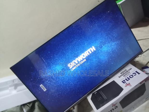 Tv Skyworth Smart 43 Inch .