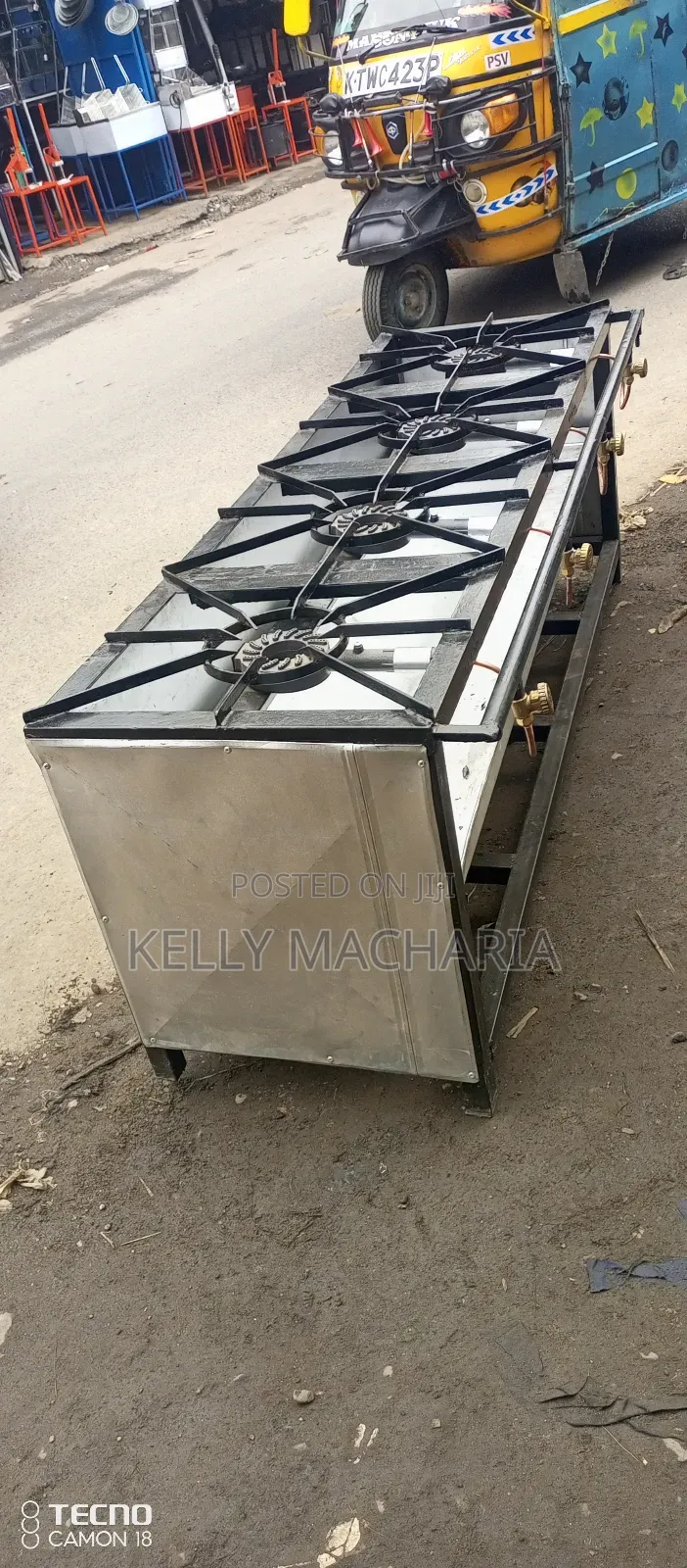 Closed Four Burner Gas Grill Jikos