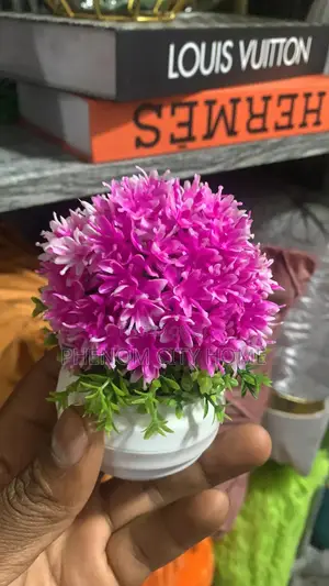 Small Decor Flowers Available