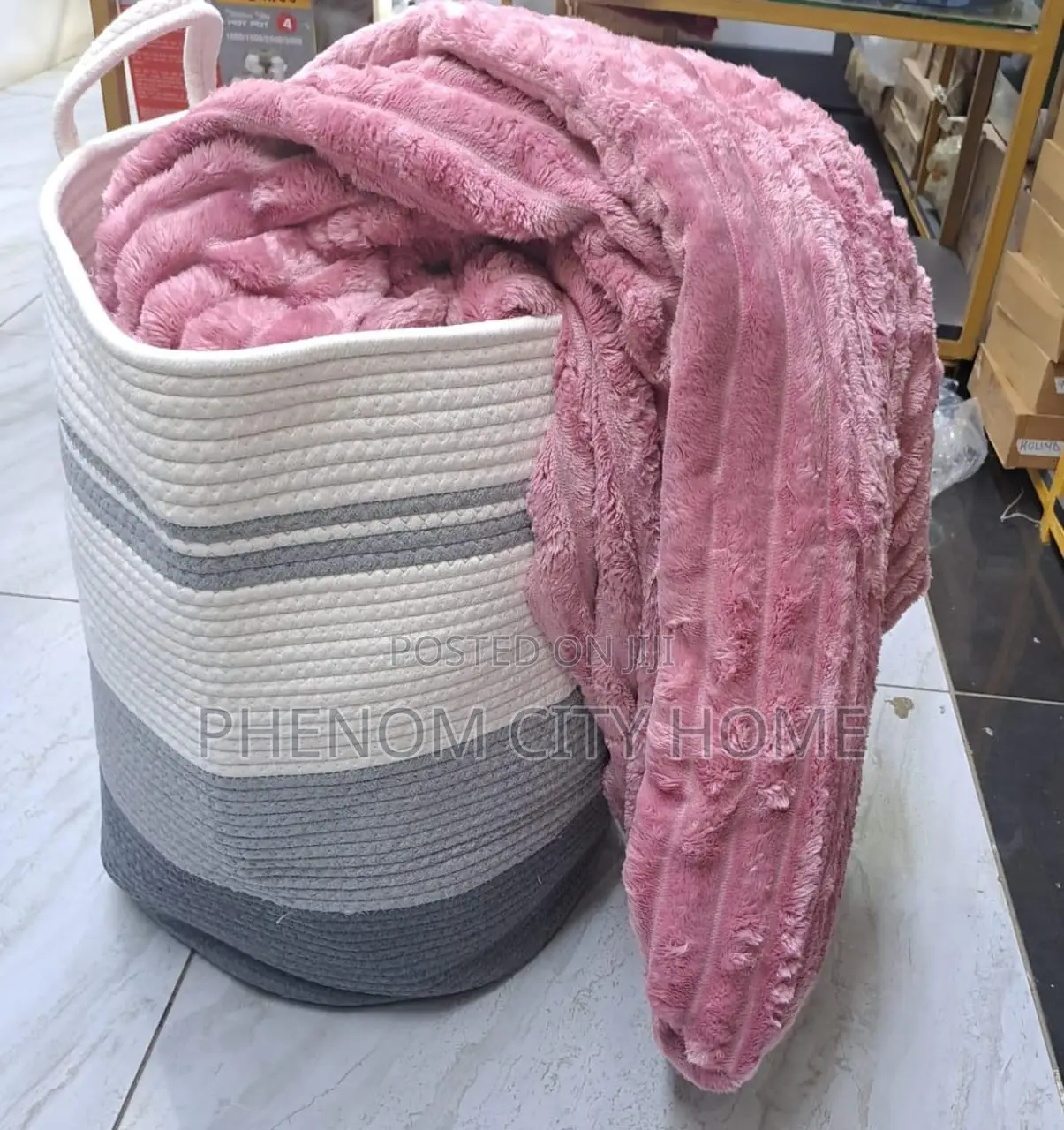Chunky Velvet Fleece Blankets