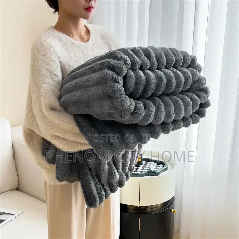 Chunky Velvet Fleece Blankets