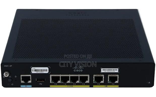 C921-4p Cisco 921 Gigabit Ethernet Security Router - main view