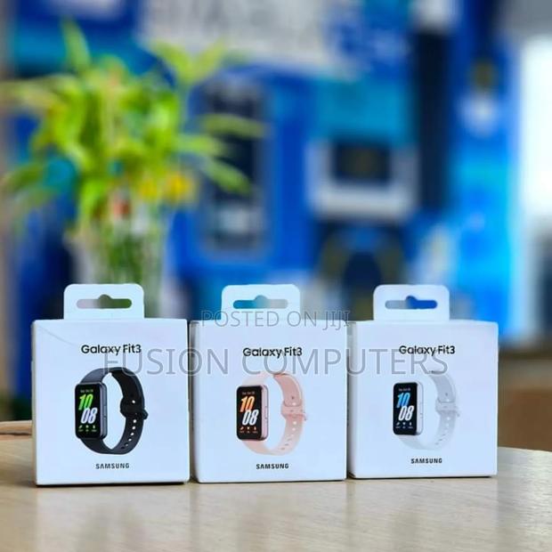 Samsung Galaxy Fit3 - thumbnail 3