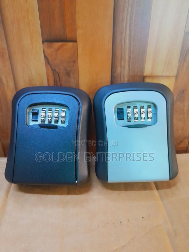 Full Metallic Airbnb Key Lock Storage Box