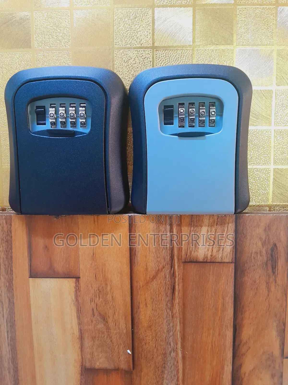 Full Metallic Wall Mount Key Lock Storage Box