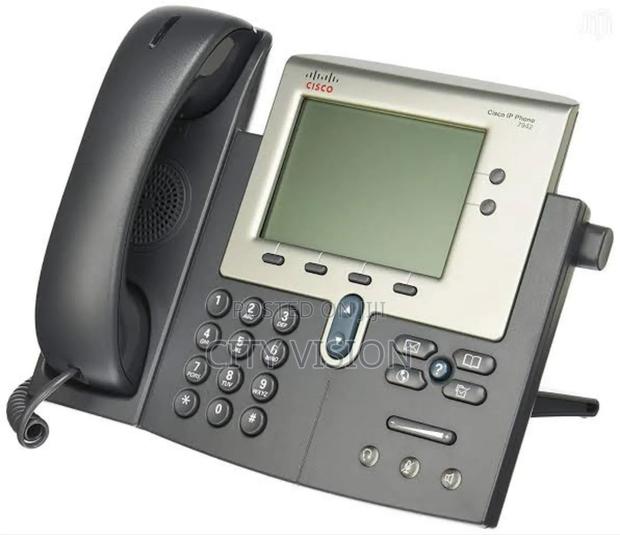 CP-7942G Cisco CP-7942G Unified IP Phone - main view