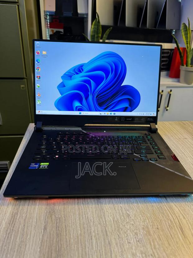 Laptop Asus ROG Strix G15 16GB Intel Core I9 SSD 512GB
