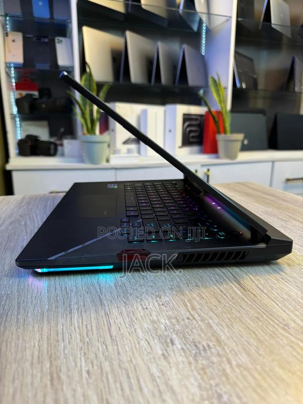 Laptop Asus ROG Strix G15 16GB Intel Core I9 SSD 512GB - thumbnail 3