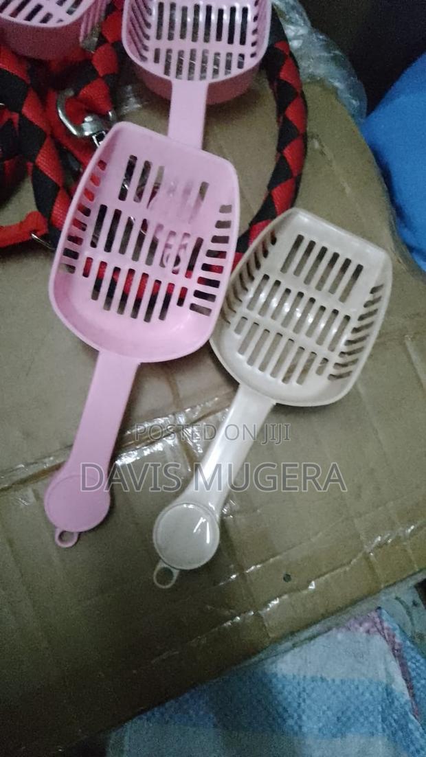 2 PCS Plastic Cat Litter Scoop, Kitty Litter Boxes Scooper - main view