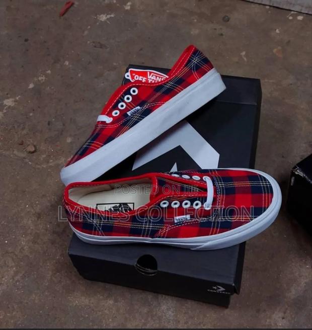 Vans Off the Wall - thumbnail 3