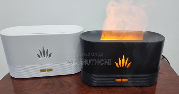 *Flame Aroma Diffuser With Fire-Like Lights