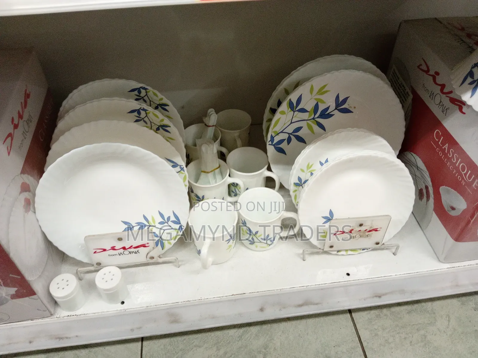 39pc Dinner Set/Diva Dinner Set