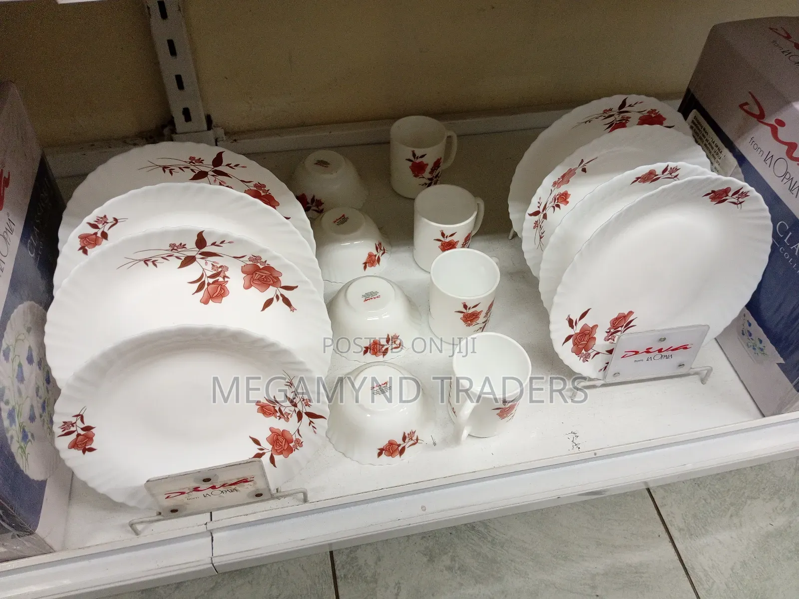 39pc Dinner Set/Diva Dinner Set