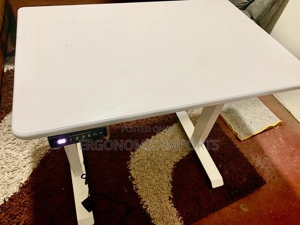 Adjustable Electric Standing Desk - thumbnail 9