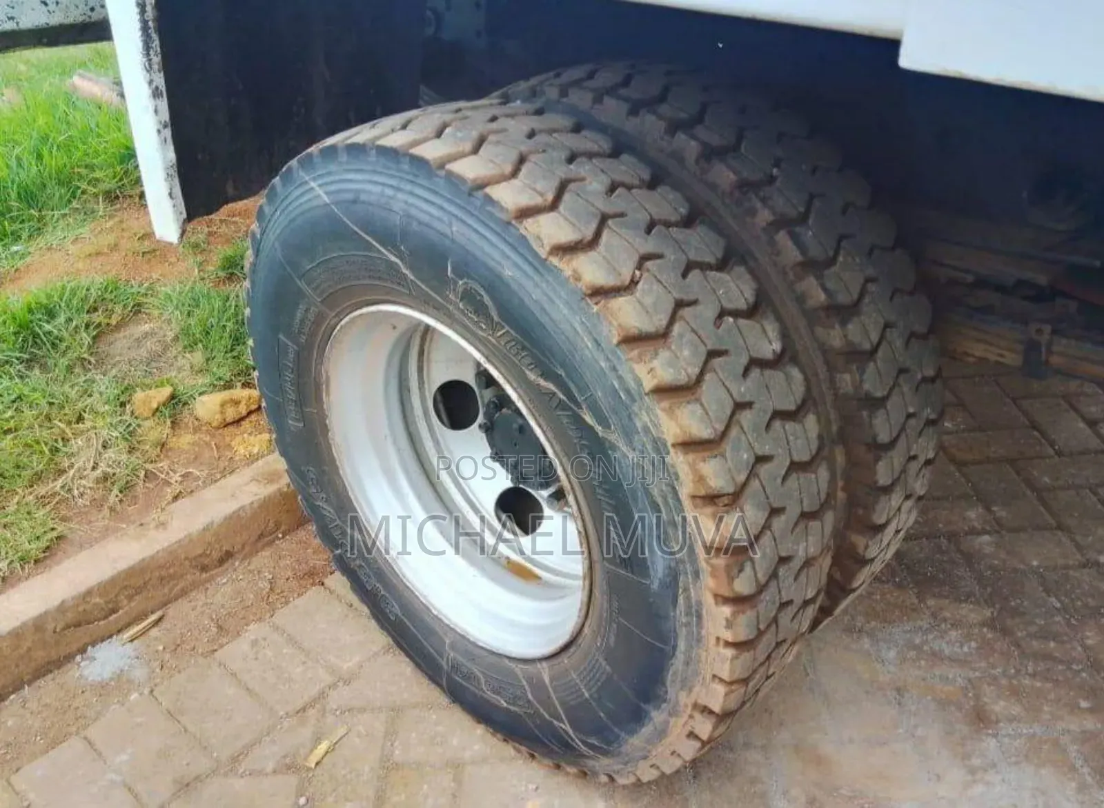 Isuzu NQR 43