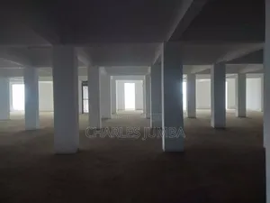 Warehouse to Let