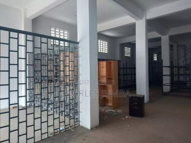 Warehouse to Let - thumbnail 5