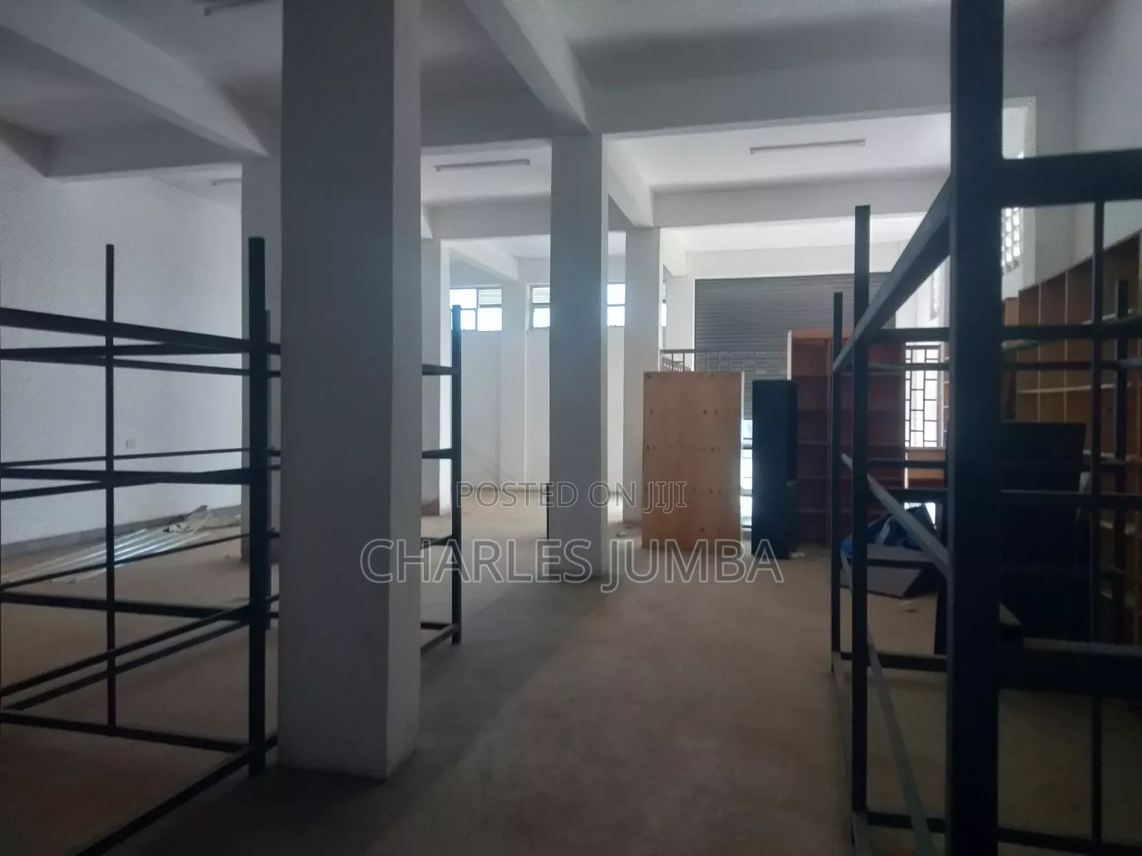 Warehouse to Let