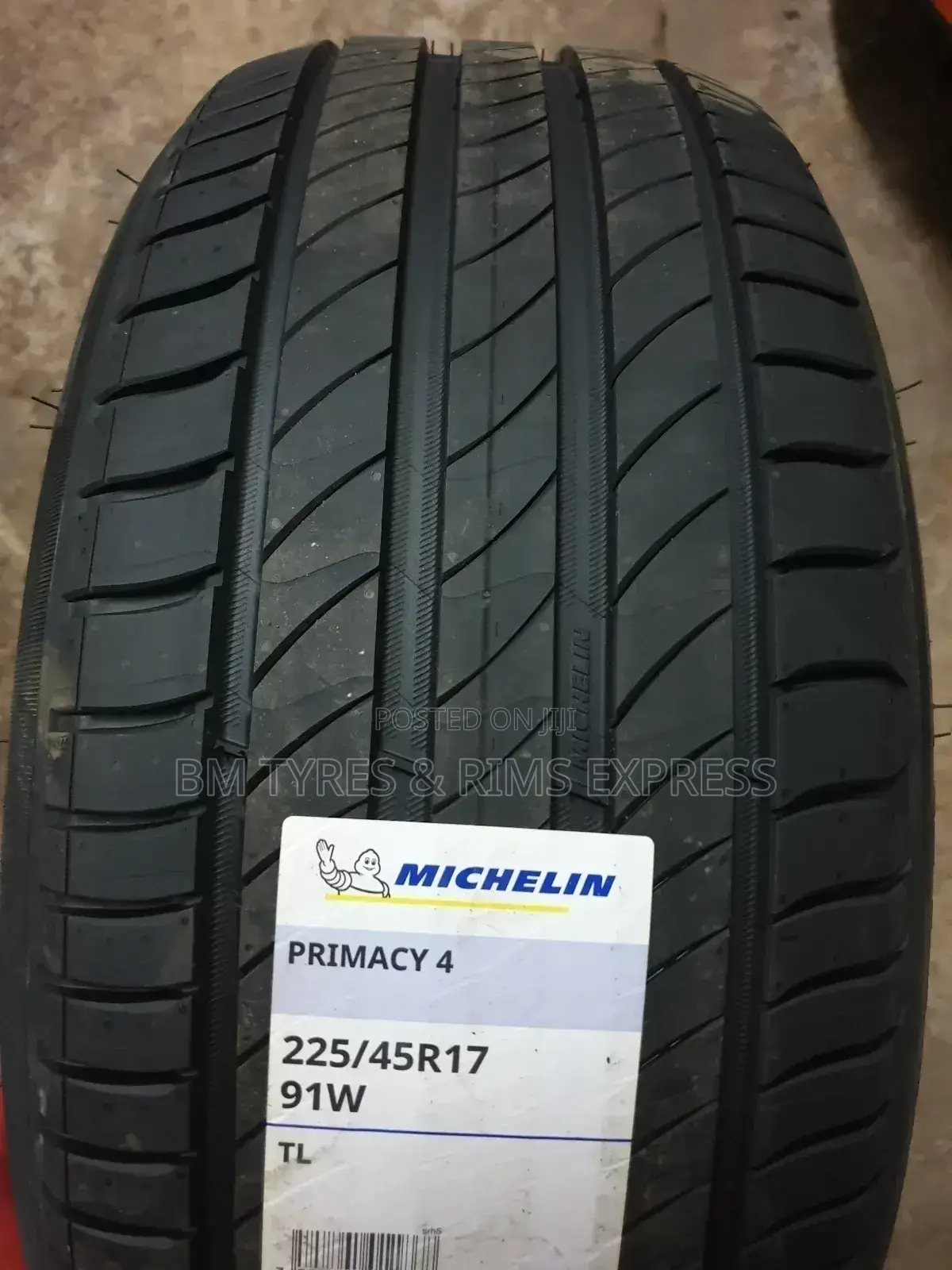225 /45 R17 Michelin Tyres.
