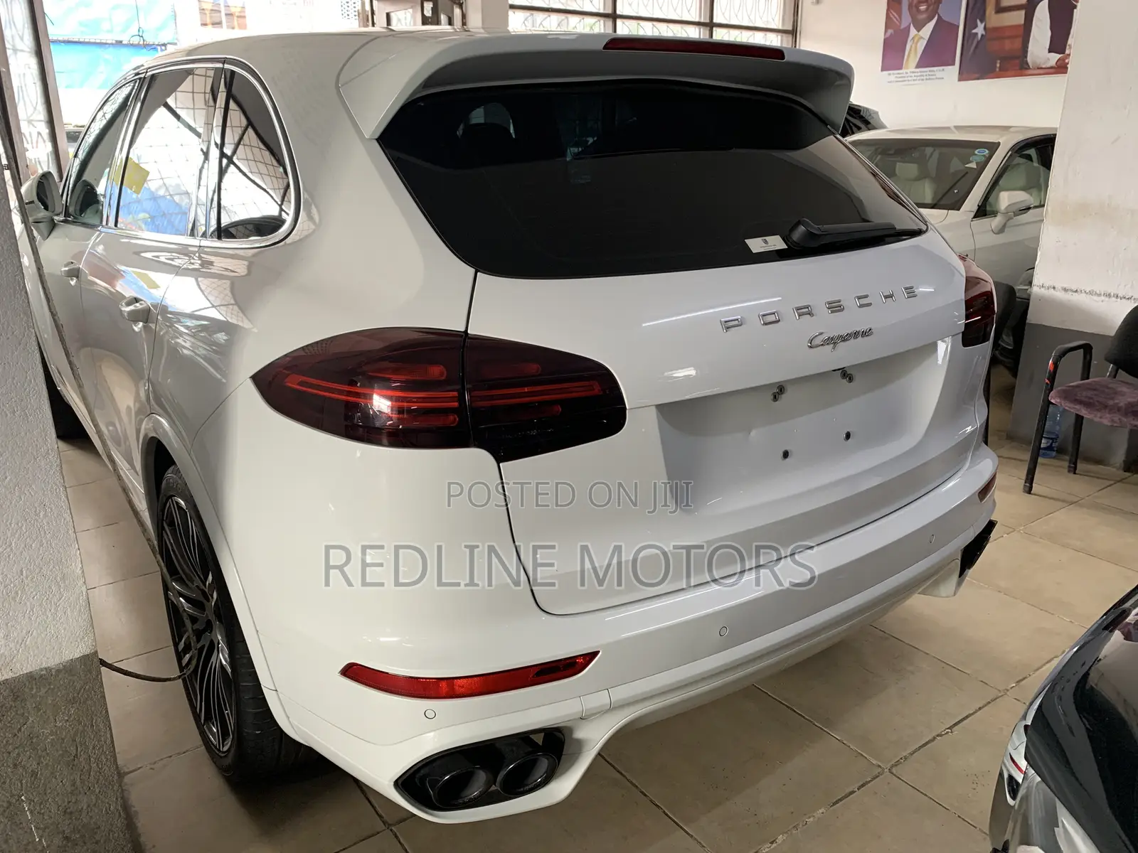 Porsche Cayenne Base AWD 2017 Off white