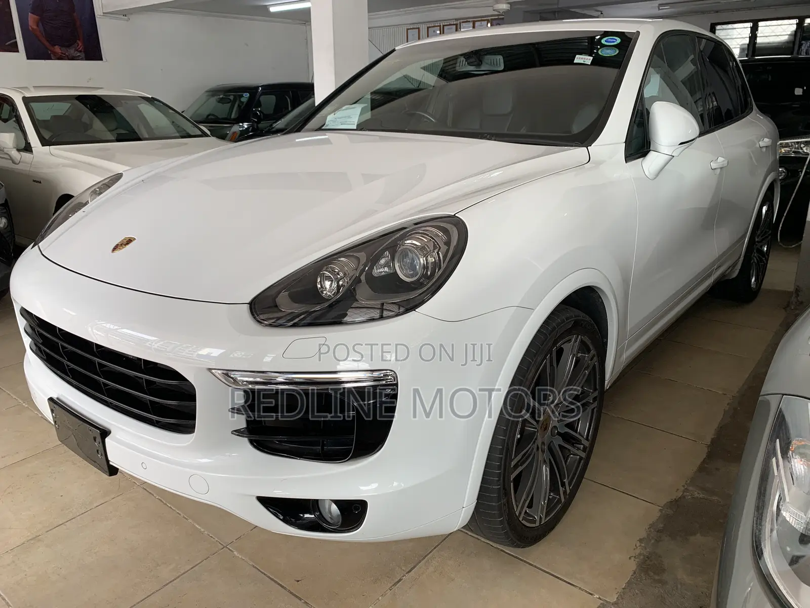 Porsche Cayenne Base AWD 2017 Off white