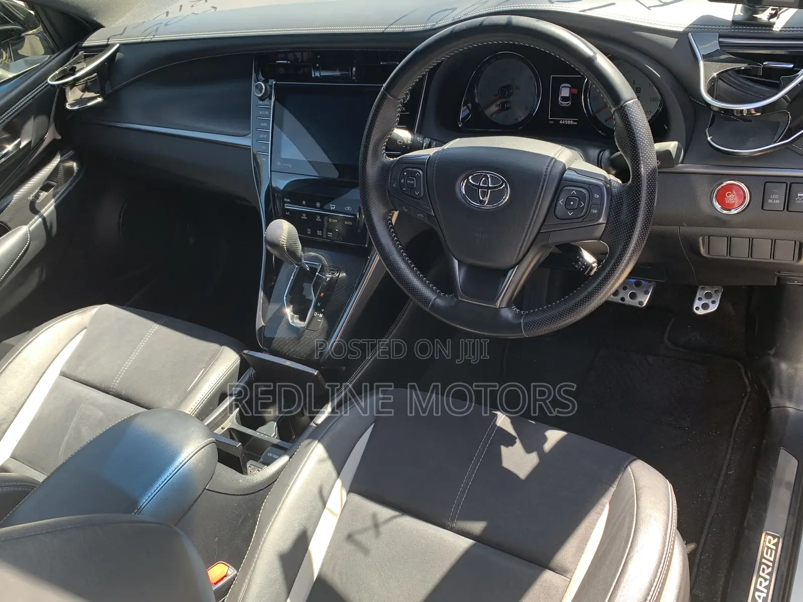 Toyota Harrier 2.0 Turbo 4WD 2017 Pearl