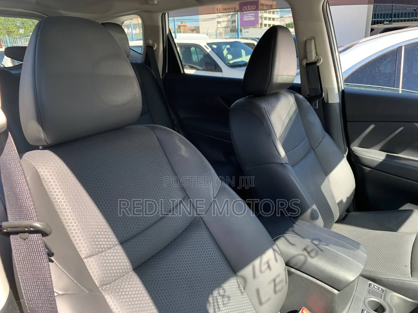 Porsche Cayenne Base AWD 2017 Off white