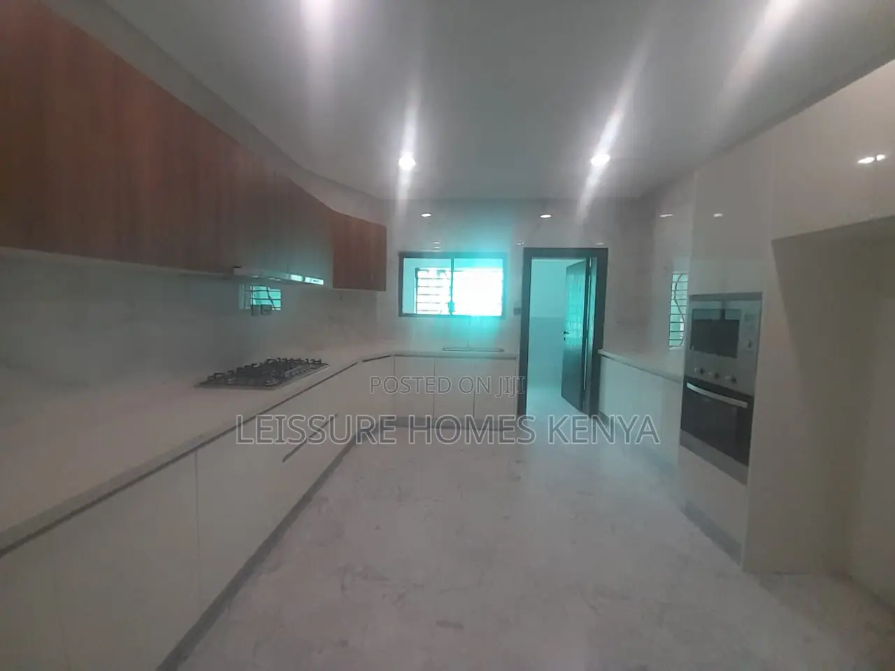 Furnished 3bdrm Apartment in Kileleshwa for sale