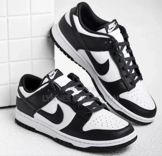 Nike SB Panda