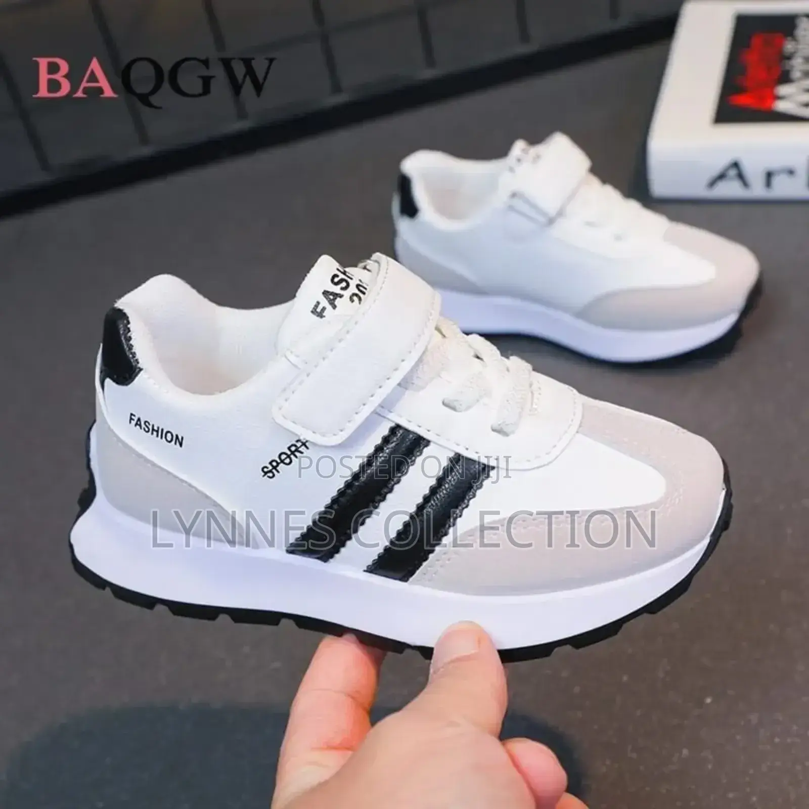 New Balance Kids Sneakers 26 to 37