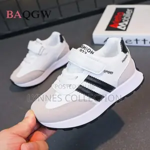 New Balance Kids Sneakers 26 to 37
