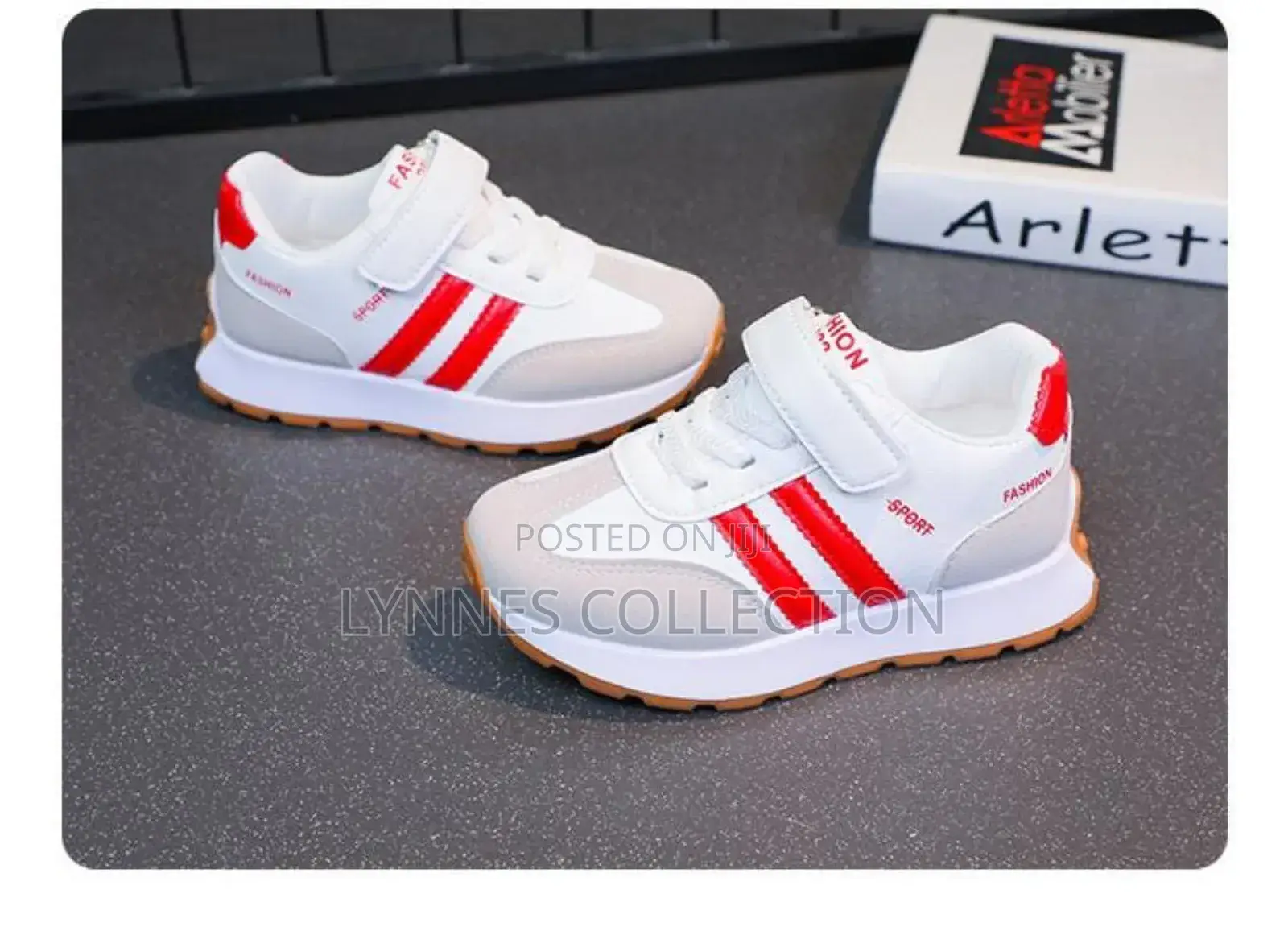 New Balance Kids Sneakers 26 to 37