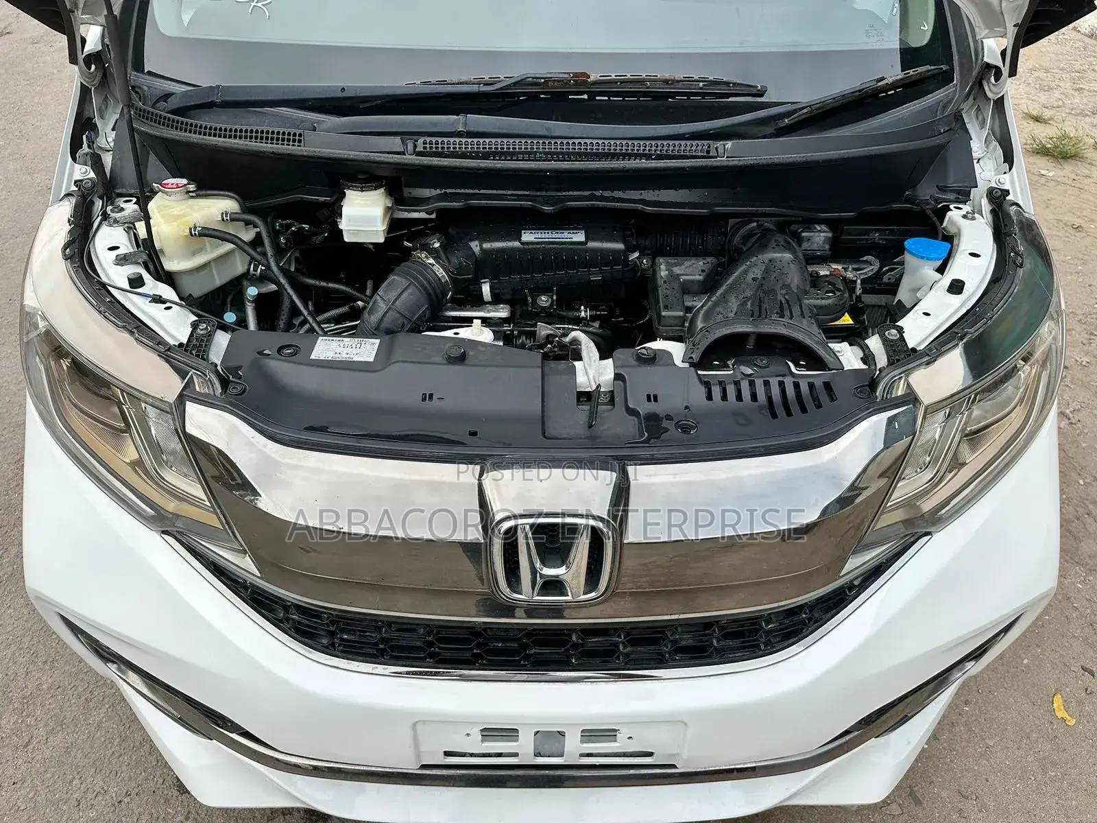 Honda Stepwgn 2018 Pearl